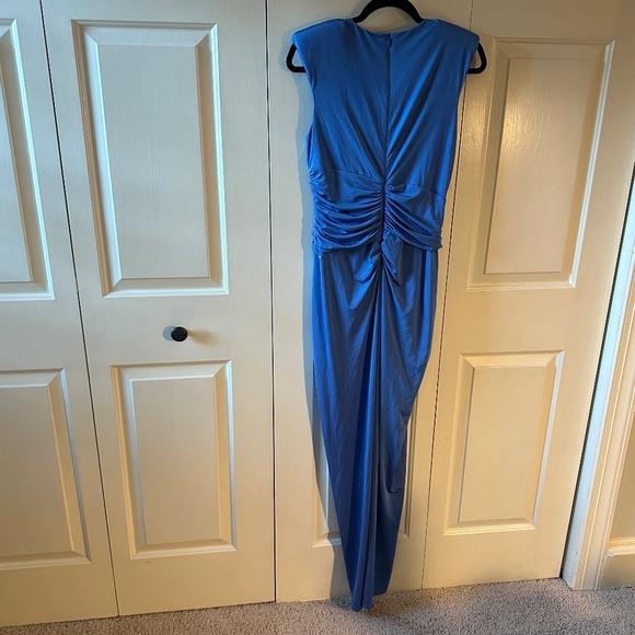 NWOT Vince Camuto Padded Shoulder Ruched Jersey Dress in Periwinkle - 8 - Picture 4 of 8